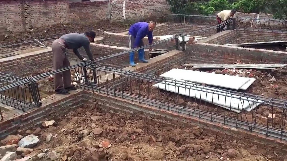 农村建房包工头偷工减料如何处理,农村建房偷工减料案例