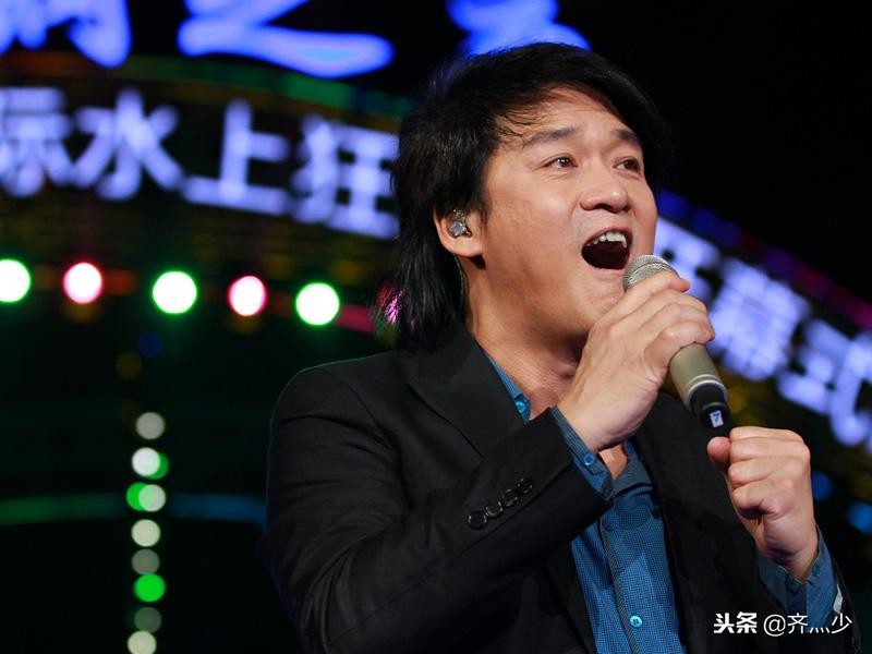 80年代歌手谭咏麟,80年代十大巨星歌手谁排第一