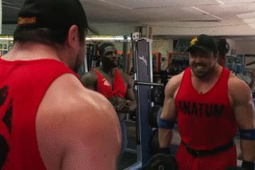 肩膀侧平举斜方肌代偿,练的肩膀太宽了