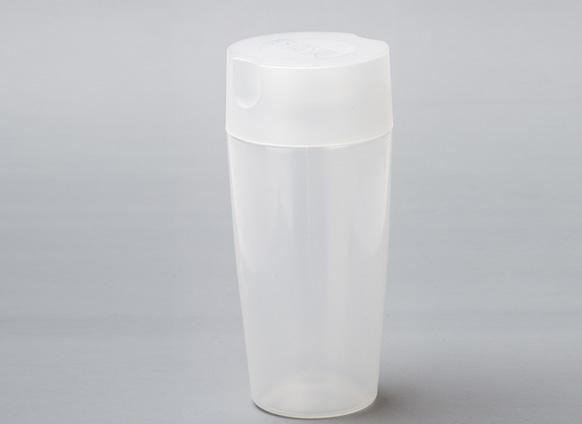 塑料水瓶重复使用有什么危害,塑料饮水瓶可以长期饮用热水吗