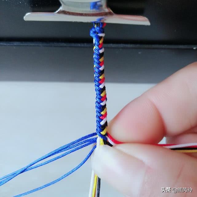 手绳手环编织教程,五彩绳手环编织