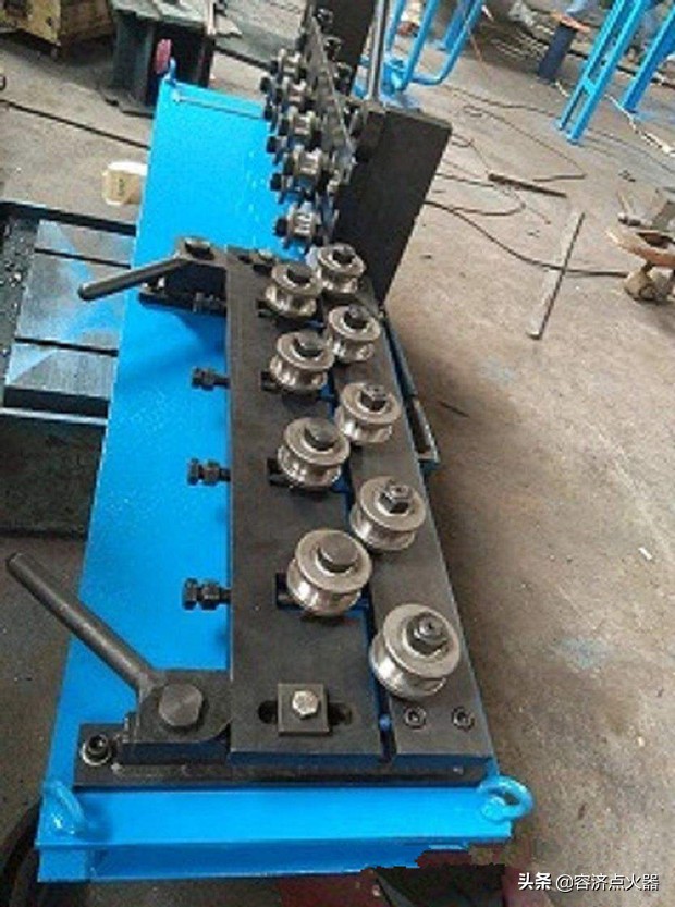 电线怎么弯线不伤线,怎么把电线变直的方法