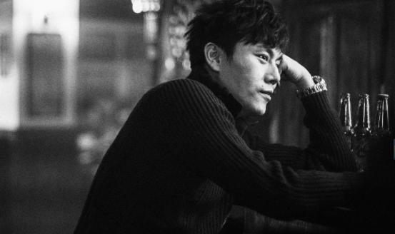 “浪荡子”秦昊的跌宕史，从戏混子到中年顶流，这5个女人太重要