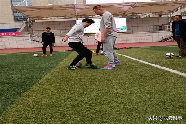 市级校园足球体育教师专项培训,广西中小学足球体育教师专项培训