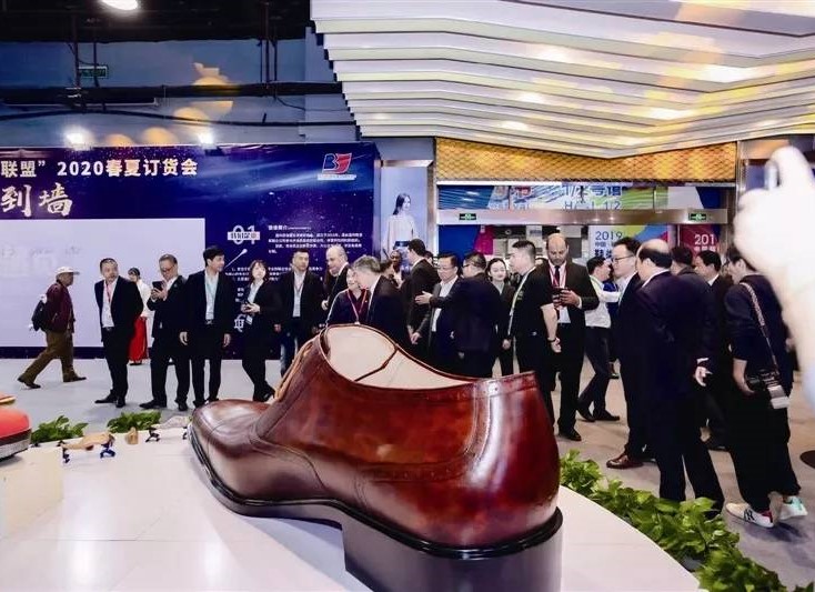 昔日的中国鞋王,昔日鞋王退圈了