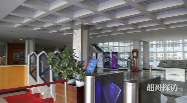 武汉东湖学院真的有人读吗,武汉东湖学院是东湖大学吗