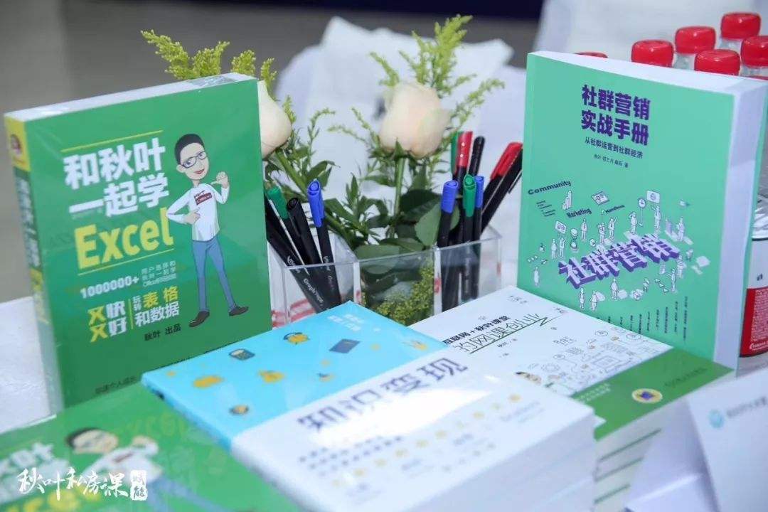 一个人都有脆弱一面的句子,一个人有太多的脆弱和无助