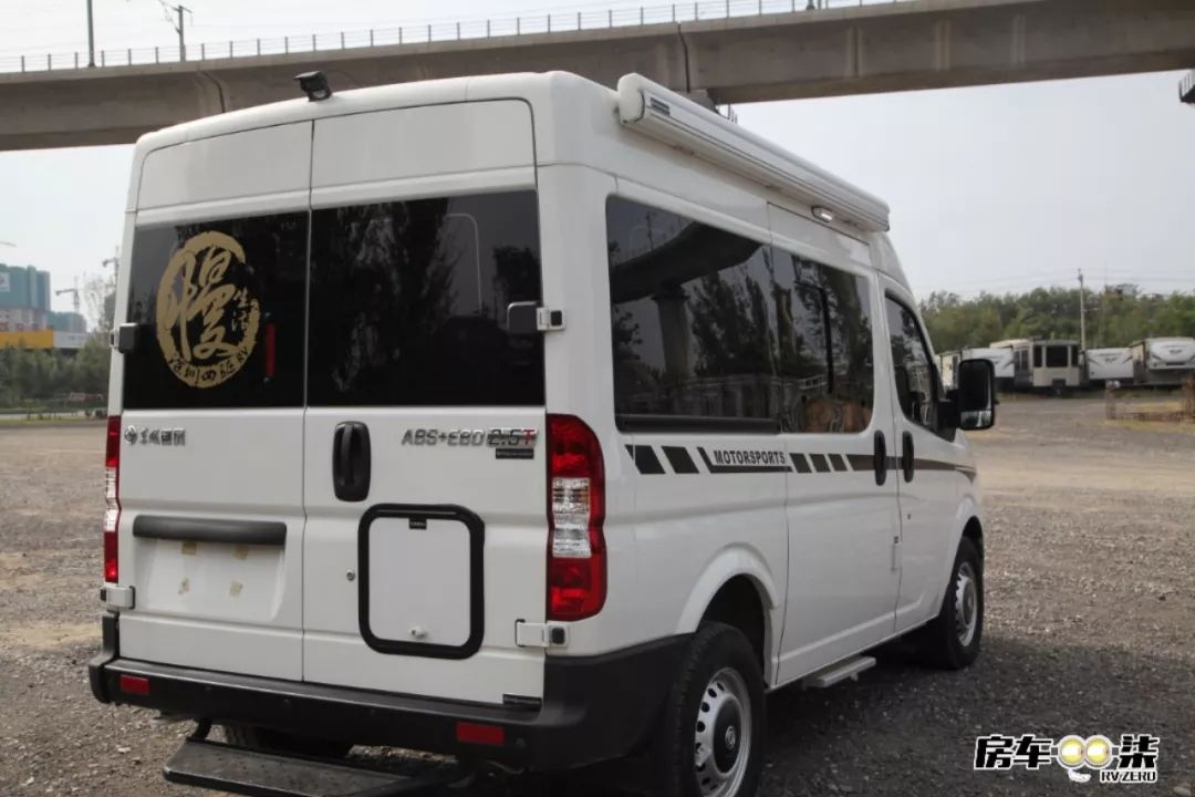 东风御风自动挡房车2021款价格,最便宜东风御风长轴中顶b型房车