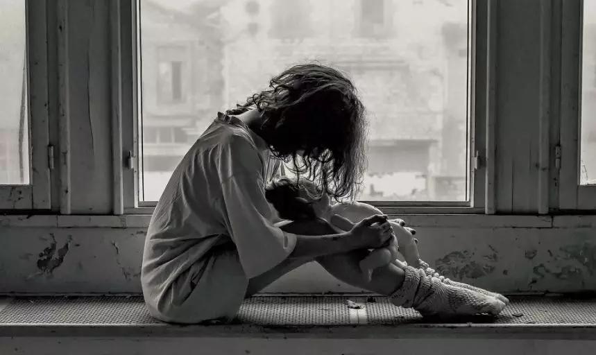 “爸爸，你趴在妈身上干什么呢？你的回答，可能改变孩子的一生