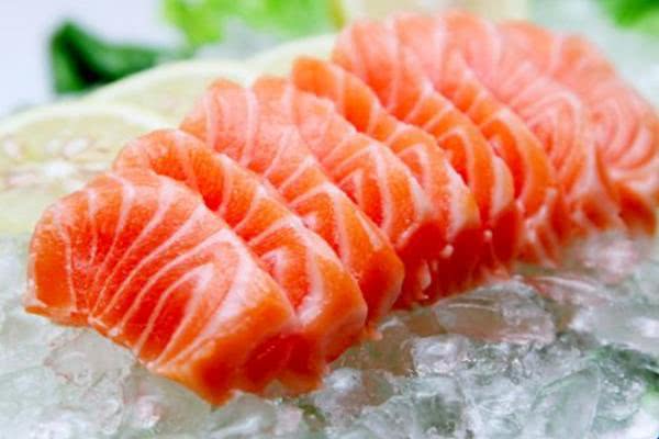 刚怀孕的孕妇能吃山楂吗,怀孕初期吃山楂会有想吐的感觉吗