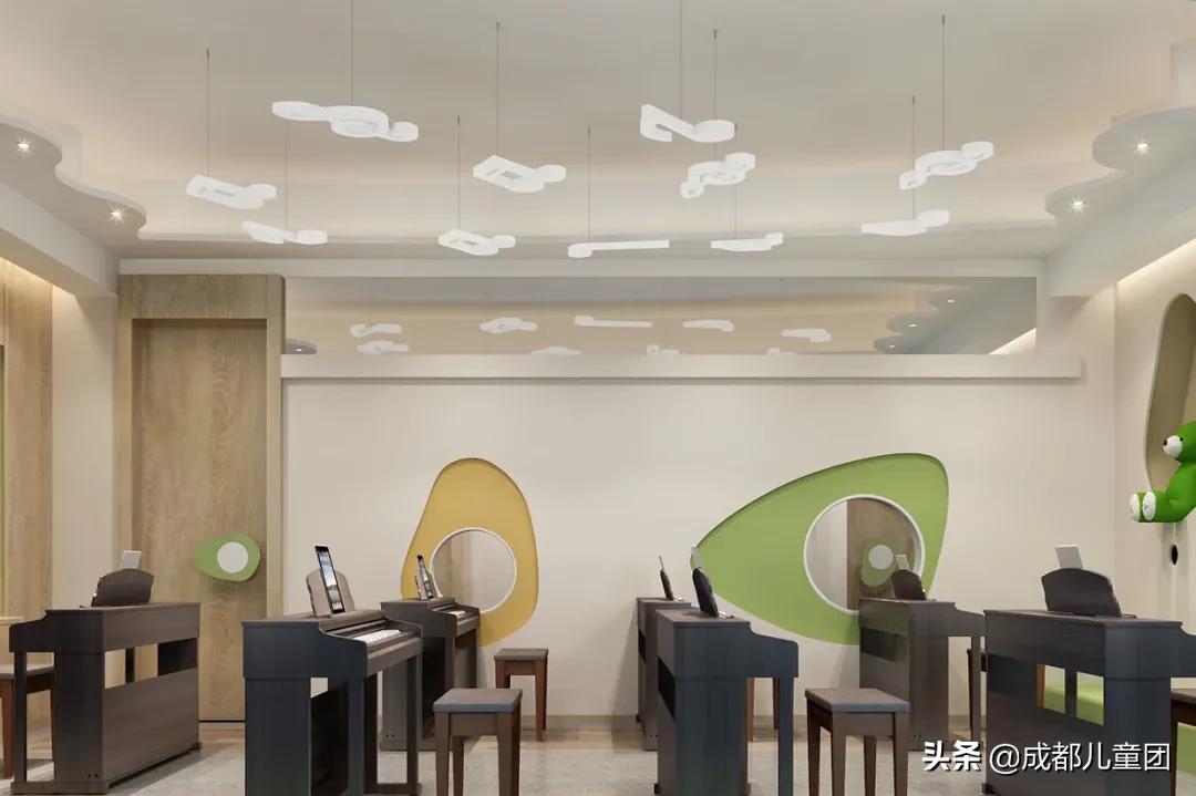 郎朗代言的钢琴教学系统,朗朗智能设备