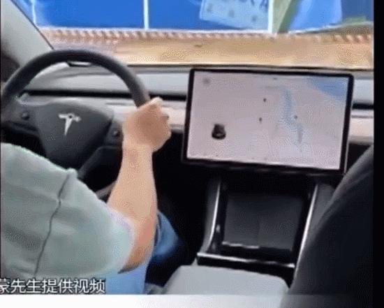 小米宣布造车、鹅厂盒马阴阳怪气,3月是大厂的混合双打