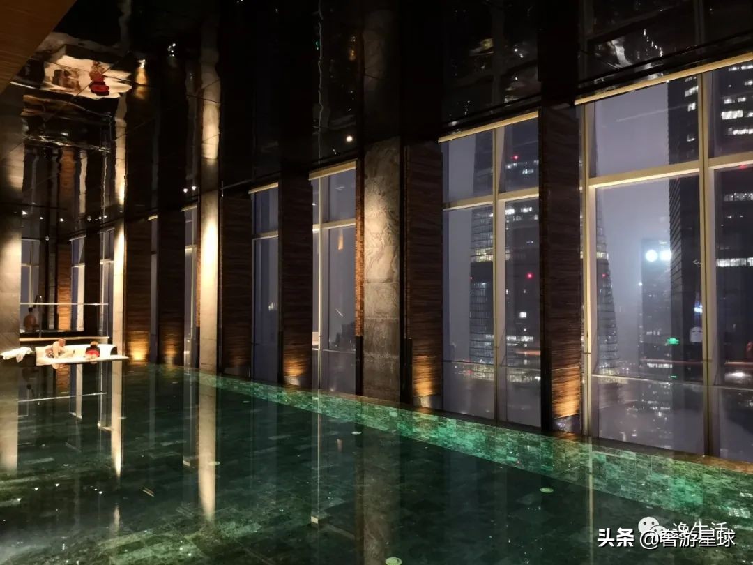 神の战|丽思、柏悦、MO、四季,陆家嘴7大奢华酒店谁是你的最爱?