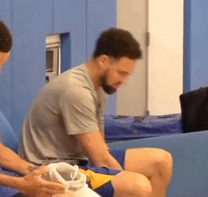 库里谈中国鞋,库里谈汤普森的安踏