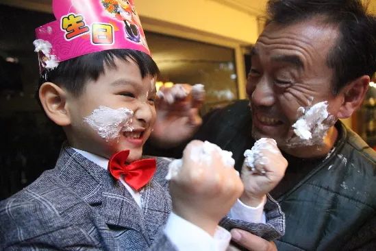 意大利男女感动视频,意大利最新感人视频