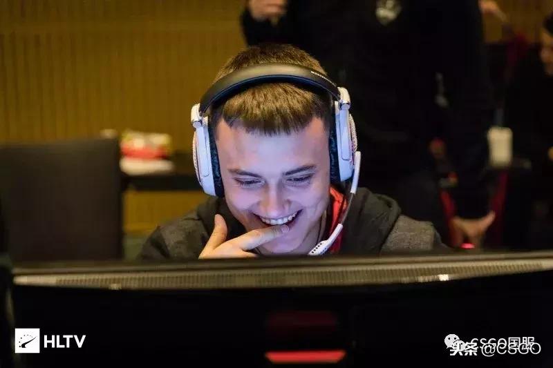 怎么成为合格的自由人,自由人怎么打职业