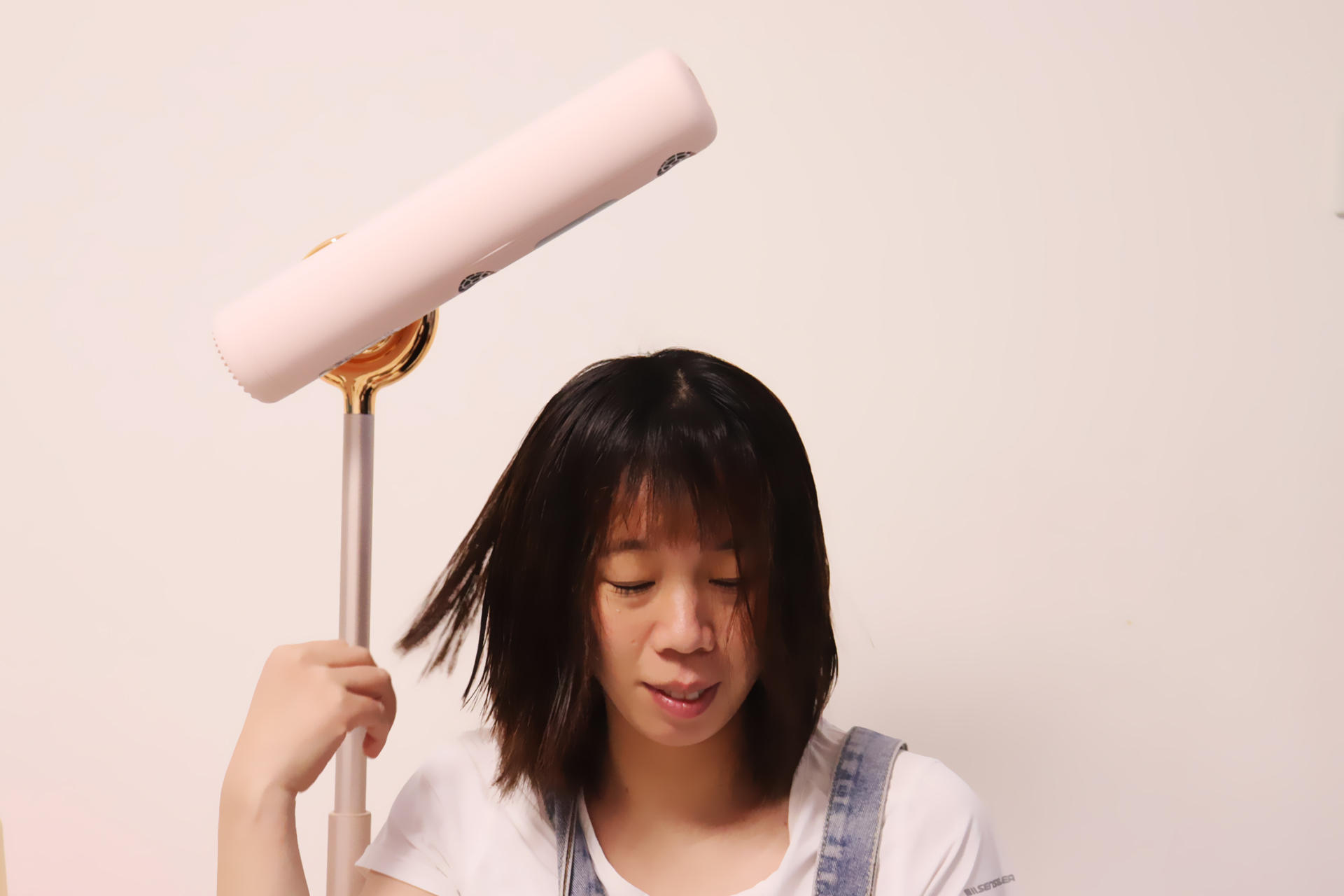 品仕乐立式吹风机如何调整高度,品仕乐家用立式吹风机解放双手