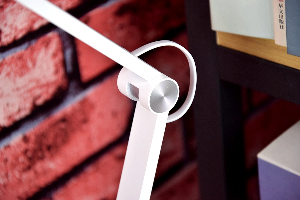 绫冲鍙扮伅pro鍜屽ソ瑙嗗姏鍙扮伅鍖哄埆,绫冲鍙扮伅pro璇诲啓鐗堝喎鑹插拰鏆栬壊