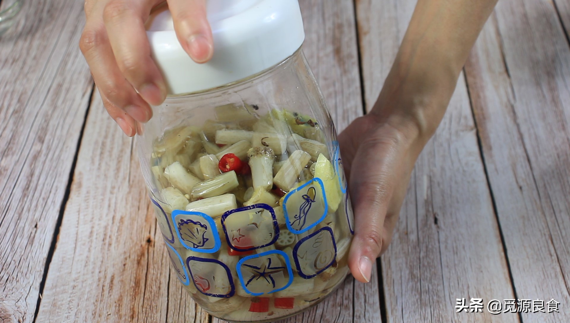 酸辣藕条怎么腌制泡菜,新鲜藕带怎么做好吃