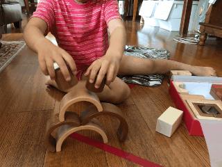 适合两个孩子玩的玩具推荐,便宜又最适合孩子玩的玩具