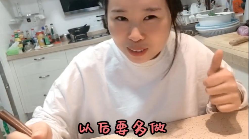 娓告垙涓绘挱澶у鑰佸﹩,澶у娓告垙涓绘挱鑰佸﹩