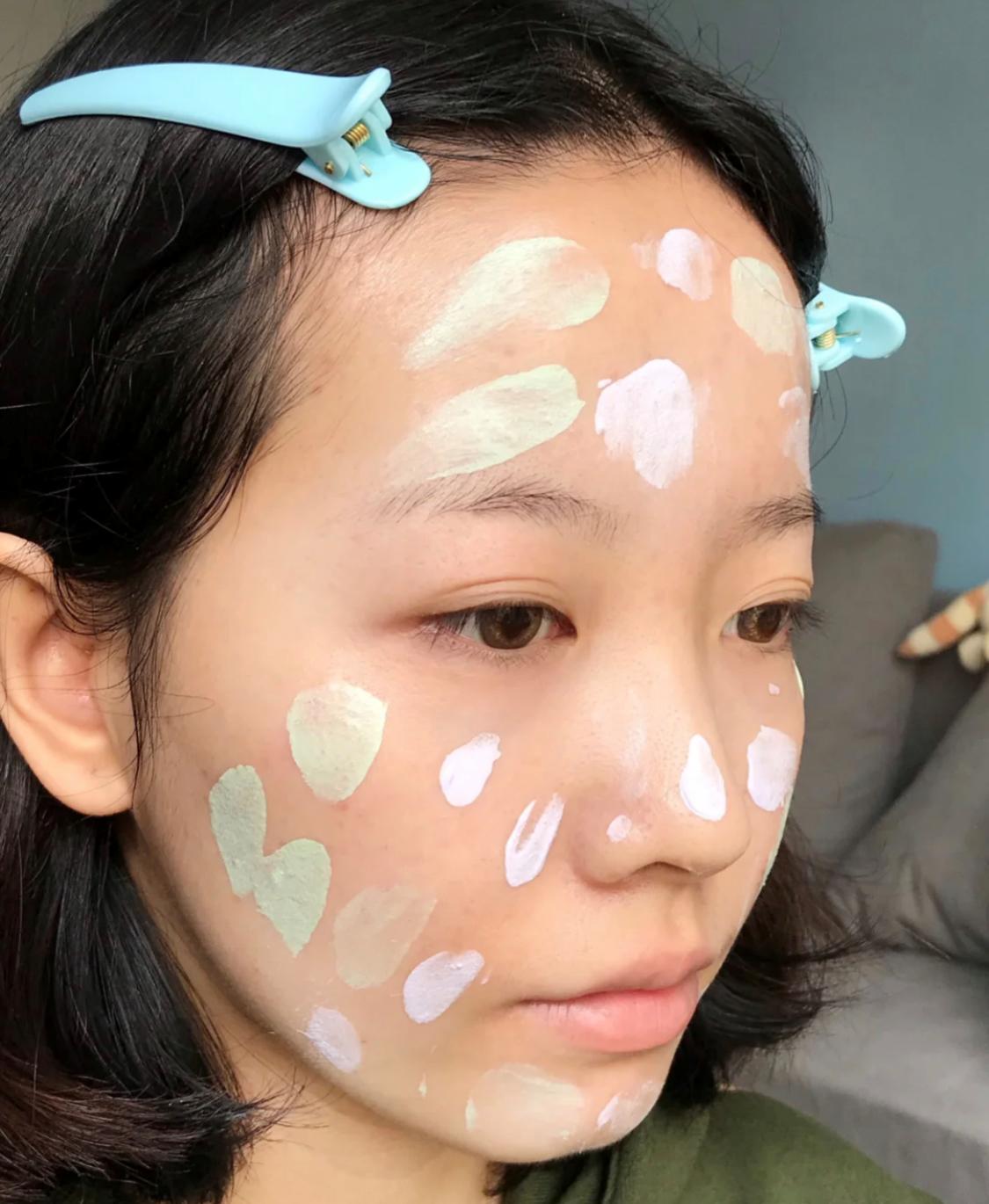 刚涂粉底液就发黄,刚涂粉底液就斑驳