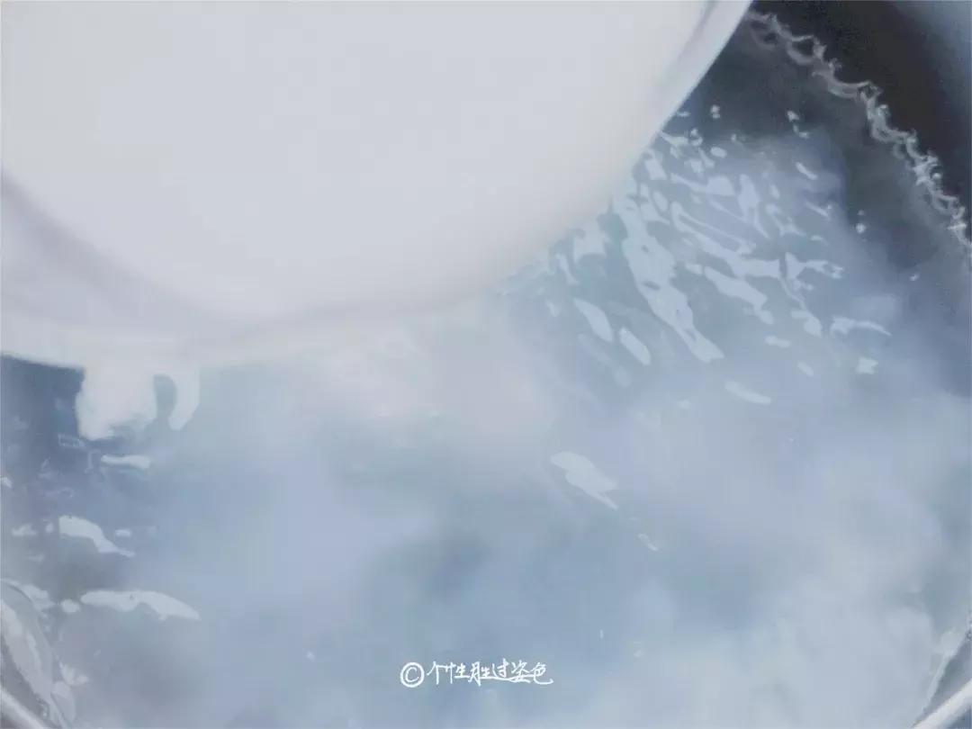 做凉粉豌豆淀粉好还是蚕豆淀粉好,豌豆粉与豌豆淀粉做凉粉哪个更好