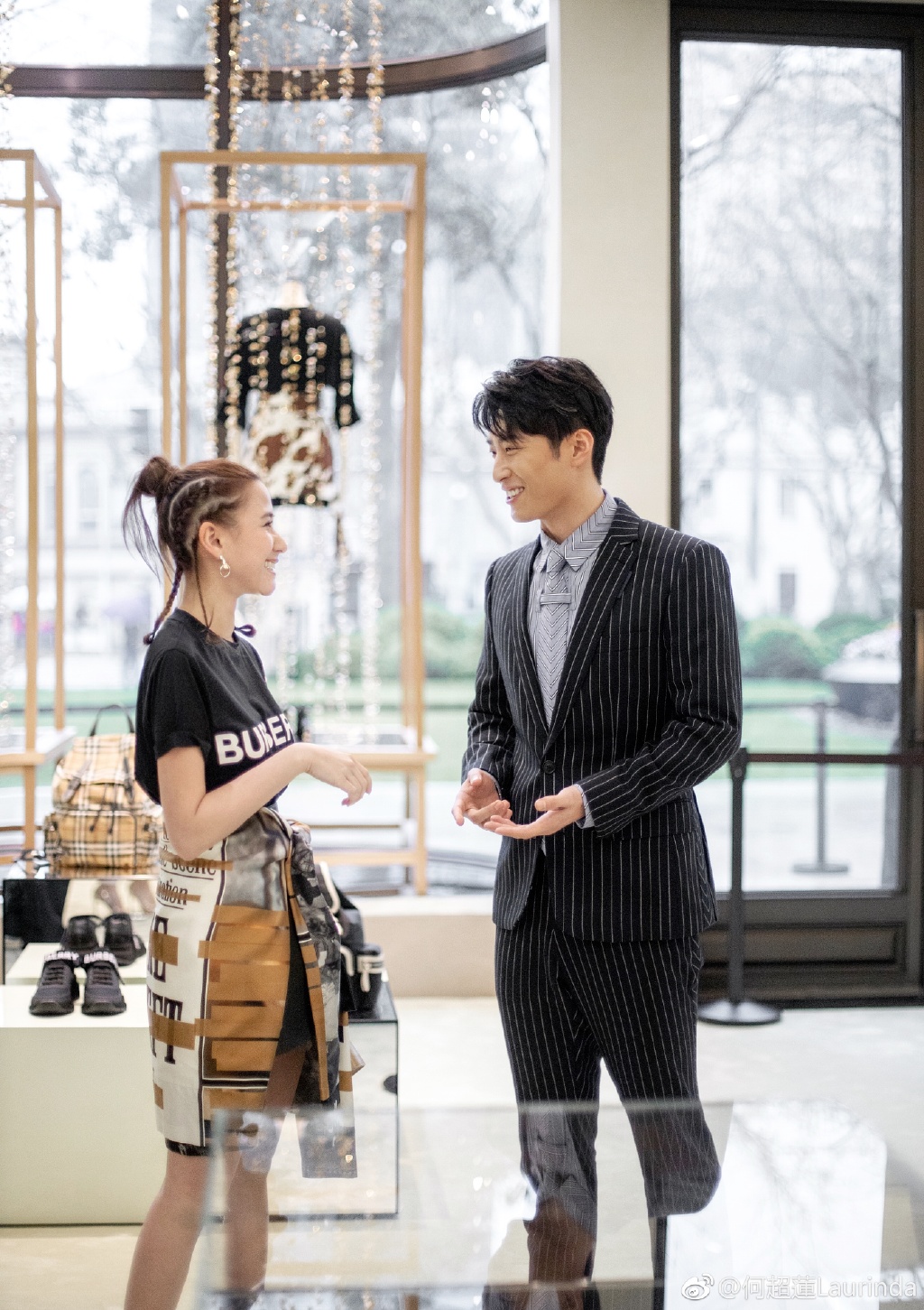 窦骁是何超莲第几个男朋友,窦骁将女友何超莲宠出新高度