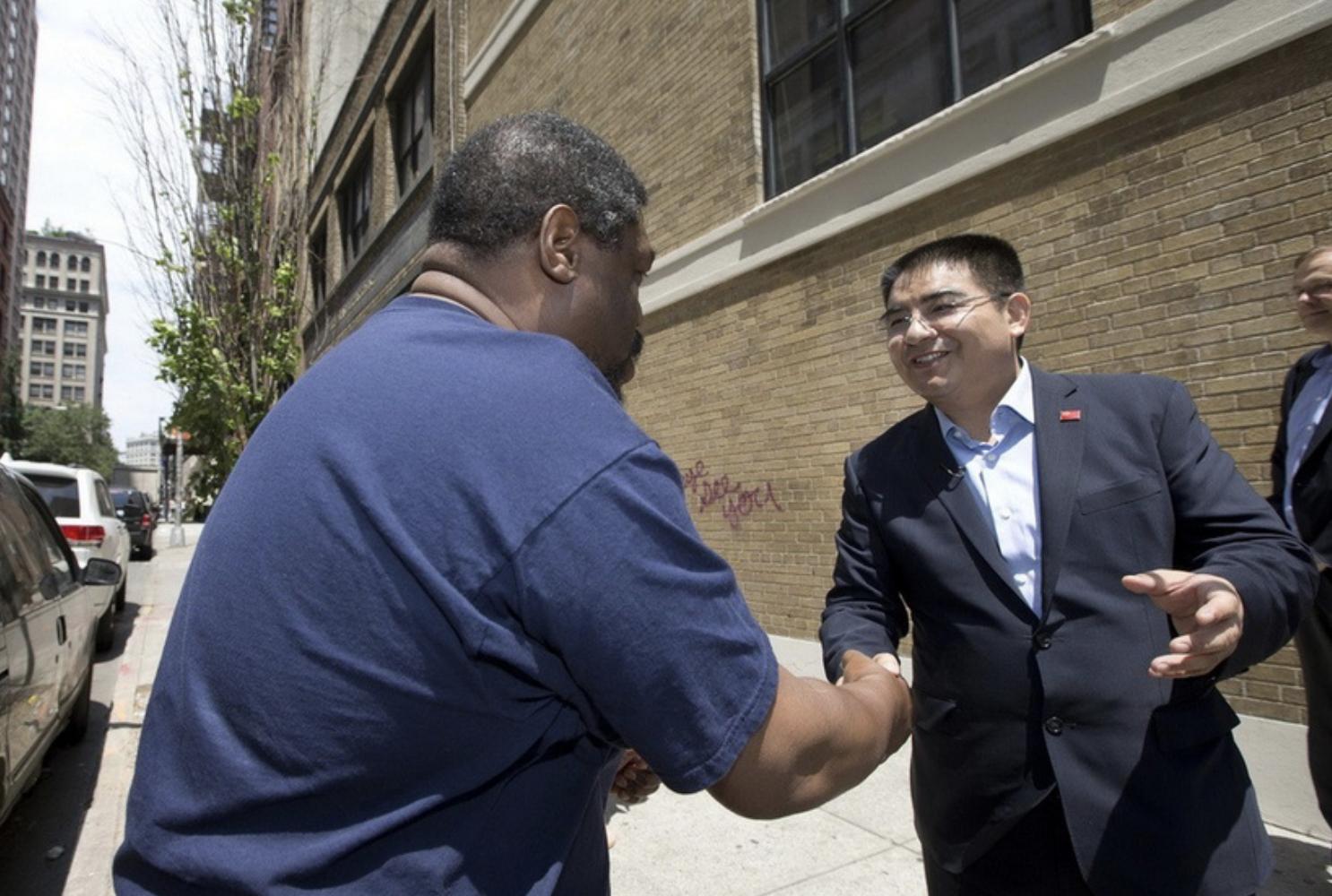 曹德旺说陈光标现在真正情况,慈善家陈光标发家史