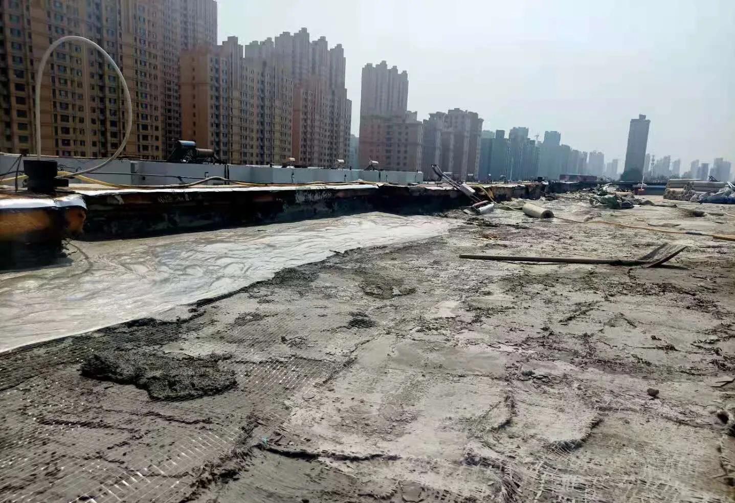 楼顶漏雨物业不给报修怎么办,楼顶漏雨是否应该物业维修