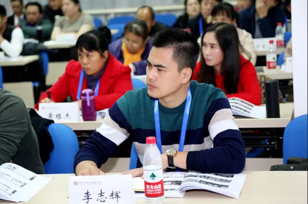 广西小伙回乡,广西大学生毕业返乡