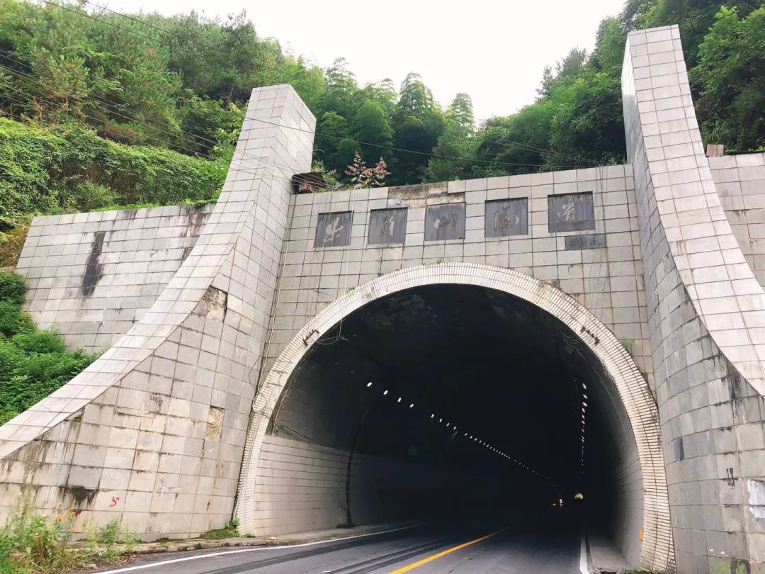 摩旅湘西八面山,湖南湘西摩旅川西