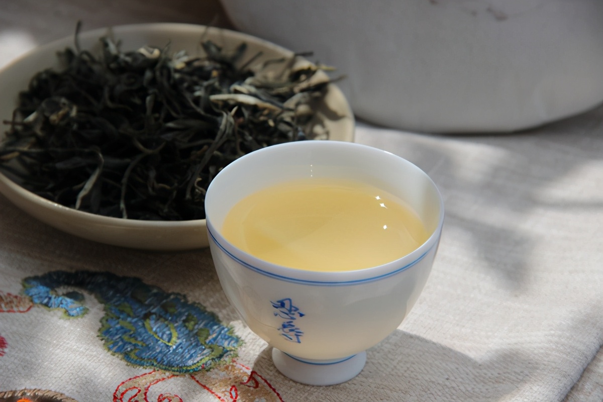 一篇文章带你了解香气浓郁持久，滋味醇和爽口的“云南七子饼茶”