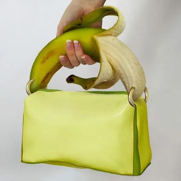 有点诱惑！外国美女设计师拍的“人体”艺术，够大胆，脑洞大开