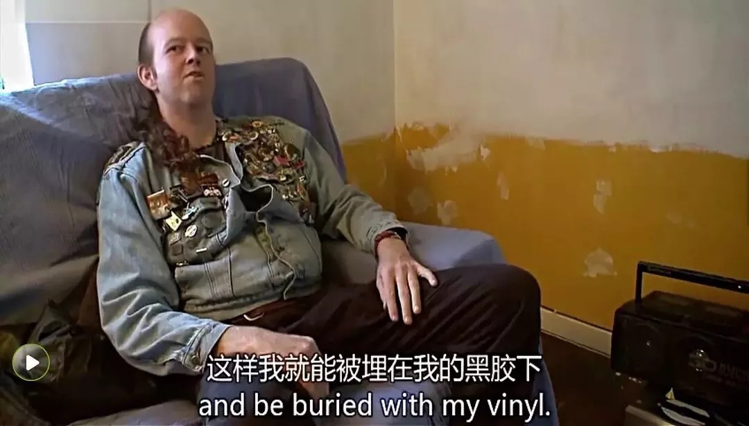 黑话|在遥远的英国小镇上，有个遗世独立的唱片店