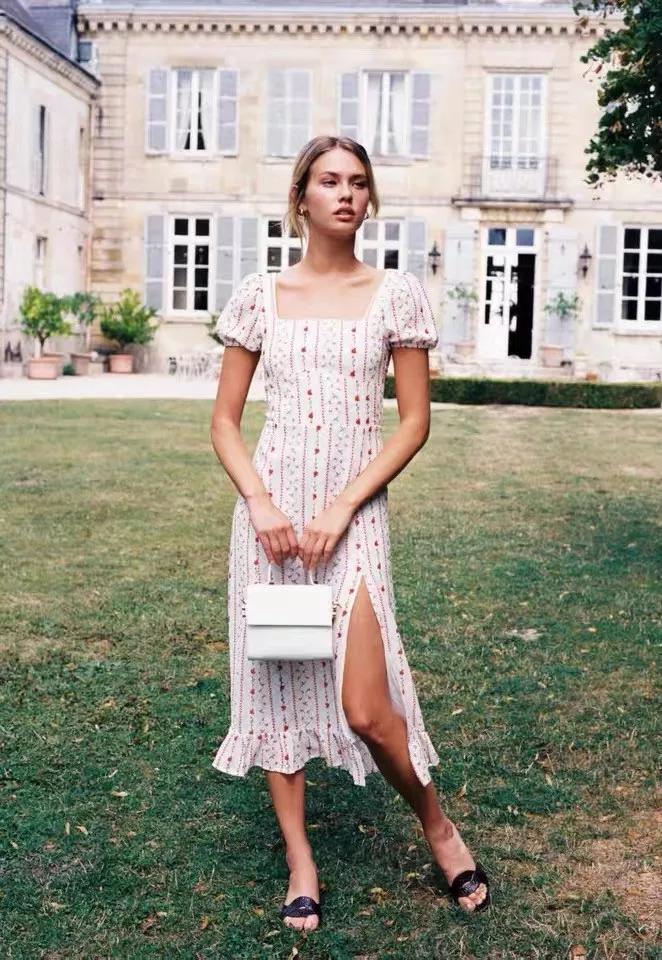 zara售价美元,zara最近5年的所有小黑裙