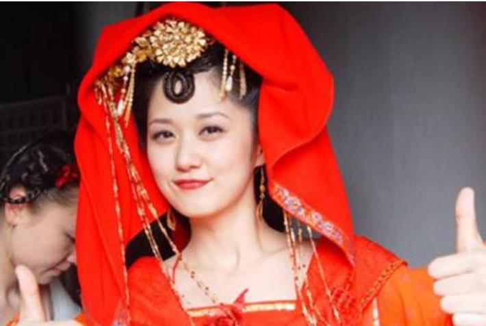 11岁的张娜近照,40岁的张娜拉到底咋样了