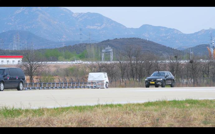 性能稍逊安全配置拔尖详尽评测沃尔沃XC60