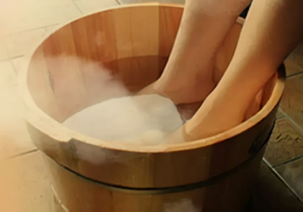 试管移植后腹痛？别担心，一起来看看是什么原因