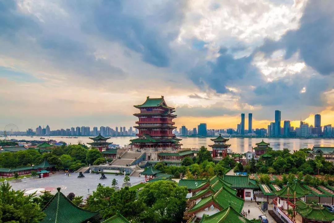 江西南昌本地旅游景点打卡地,江西网红打卡地龙鳞瀑布在哪