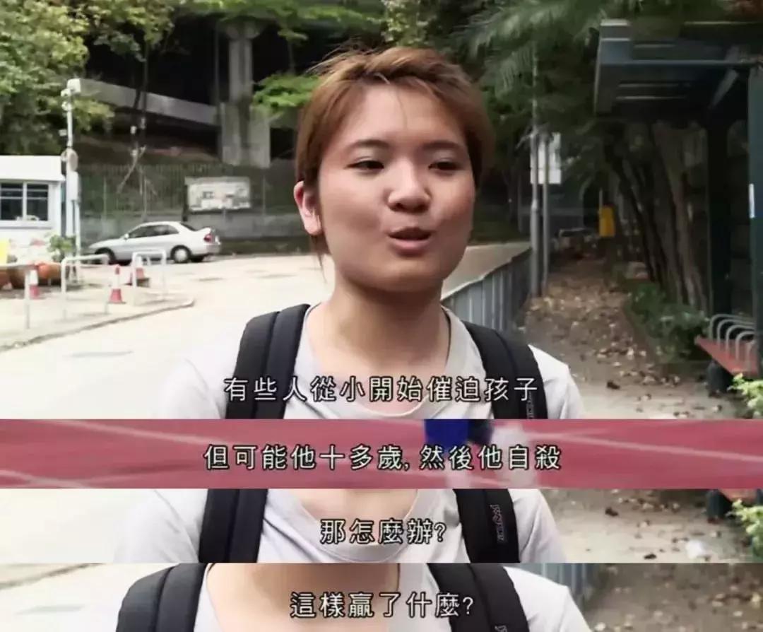 棣欐腐瀛╁瓙璧㈠湪璧疯窇绾夸笂,棣欐腐灏忓璧㈠湪璧疯窇绾夸笂