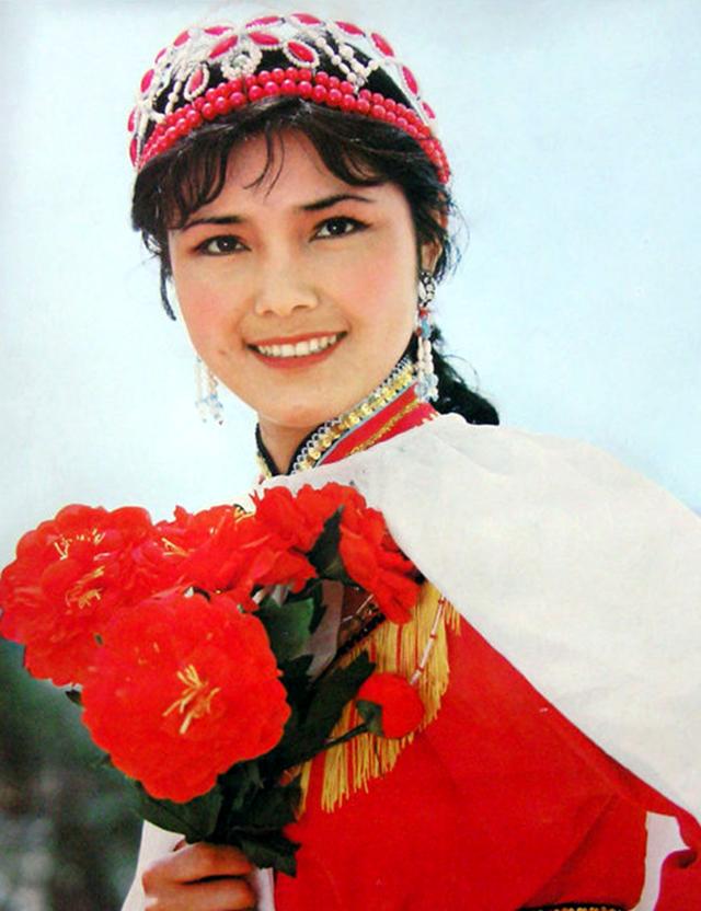 自豪吧母亲演员汪宝生照片,长春市电影制片厂姜黎黎与汪宝生