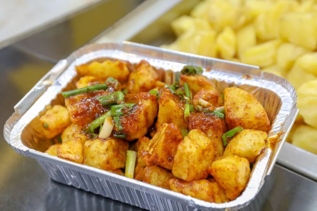 10块钱吃垮川大后街25家店,快快收藏