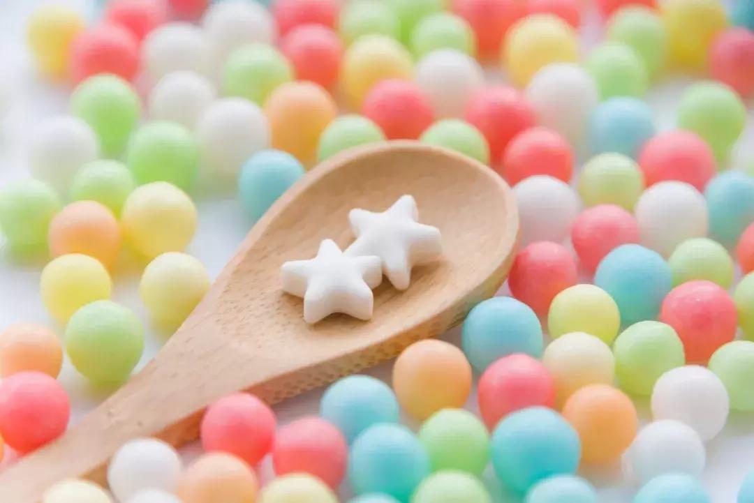 别再吃这三种食物毒性太大,比吸烟还致癌的5种食物