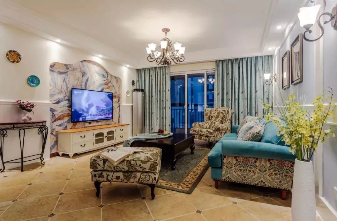 客厅地砖搭配效果图,客厅750x1500瓷砖墙横铺还是竖铺