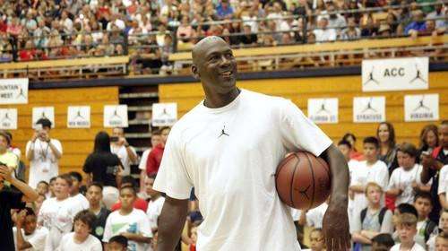 nba裁掉和买断有什么区别呢,nba冷知识500例