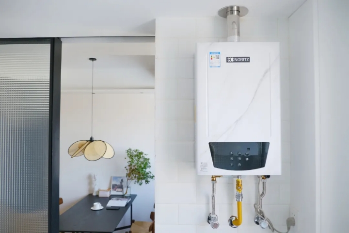 热水器出水忽冷忽热怎么回事,热水器出水忽冷忽热会漏电吗