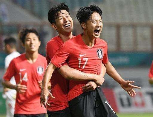 男足输韩国输日本再输越南,韩国男足胜日本摘金