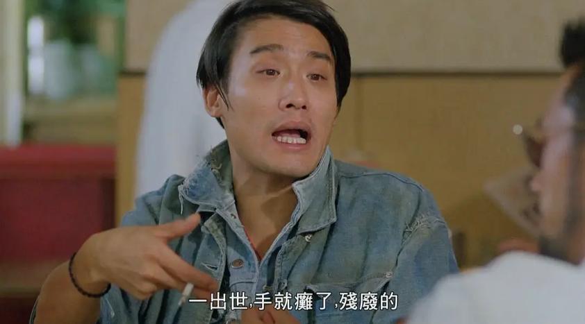 男子要倒霉十世，女子被做成灯笼，童年阴影恐怖片《新*皮人**灯笼》