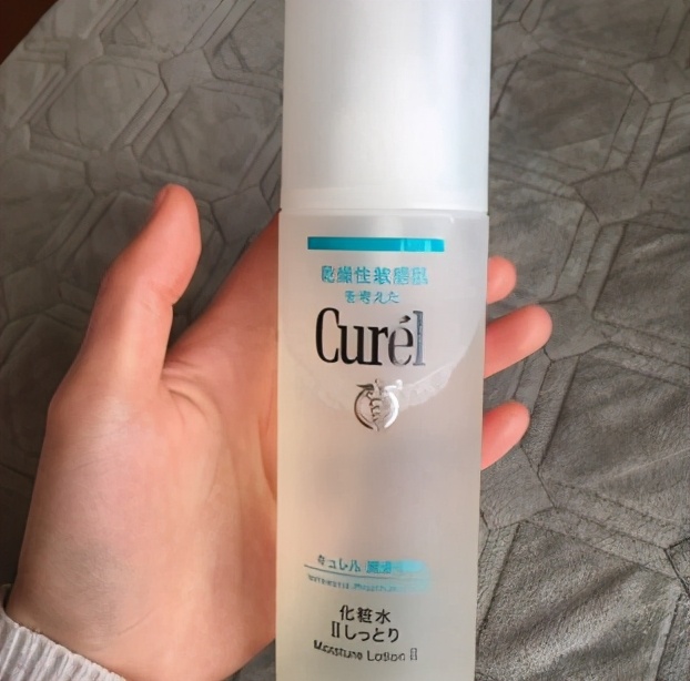 男生毛孔粗大用什么护肤品比较好,男生有什么好的护肤品推荐